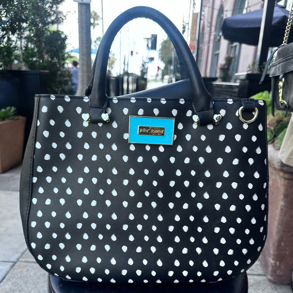 white and black polka dot Betsey johnson purse